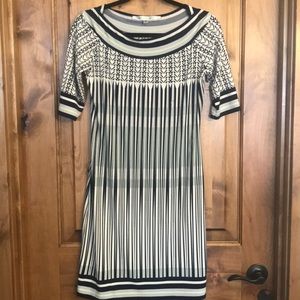 4/$20 Max Studio Dress